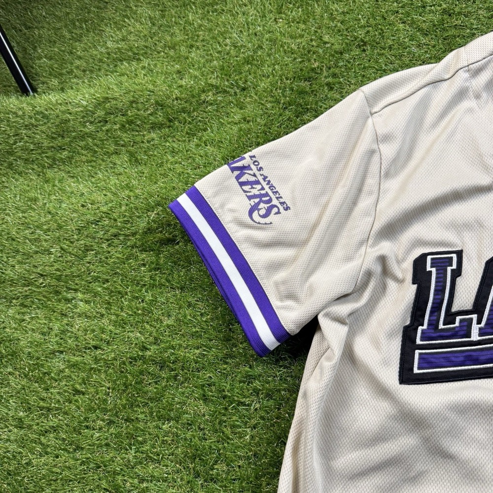 Los Angeles Lakers Baseball Jersey Mens‎ Large Beige Embroidered NBA LeBron Luka - Picture 6 of 8